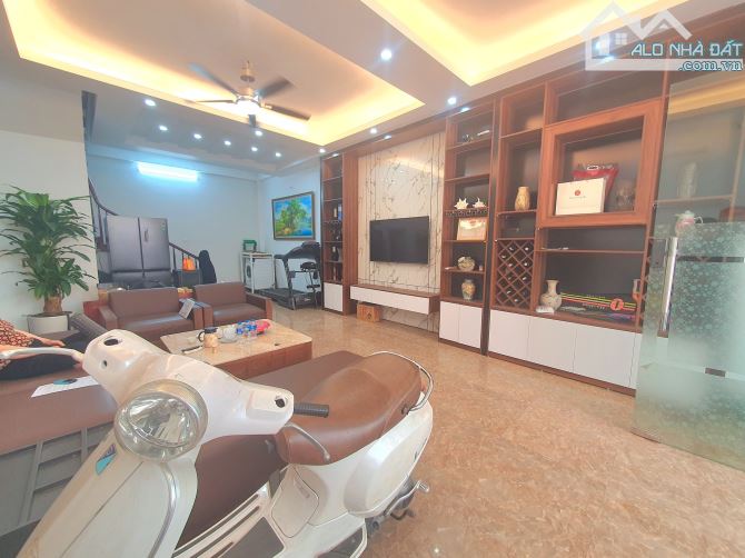 NHÀ 52M2*5T KIM ĐỒNG, NGÕ Ô TÔ TRÁNH, 5 PHÒNG NGỦ, 1 PHÒNG HÁT - 1