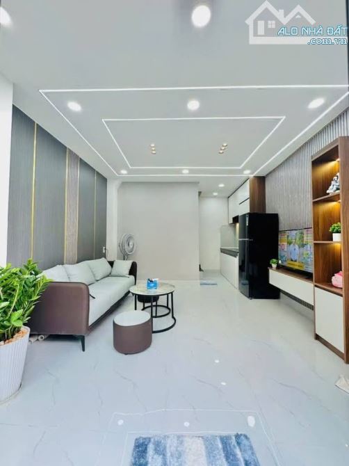 hẻm xe hơi 5m thông, Ngay Chợ Khiếu Năng Tỉnh Bình Tân 38m2 chỉ 3.4 tỷ - 1