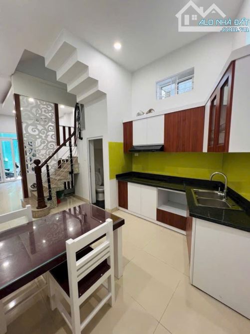 BÁN NHÀ PHỐ ĐỊNH CÔNG HẠ - 3 MẶT THOÁNG, 3 TẦNG, FULL NỘI THẤT - 1