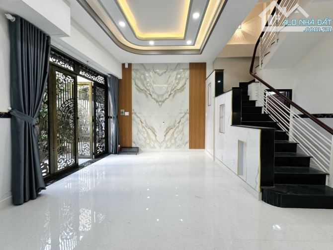 7 TỶ HƠN - NHÀ PHÚ NHUẬN KẾ PHAN XÍCH LONG - KHU AN NINH GẦN HẺM XE HƠI - 40M2 3 LẦU 4PN - 1