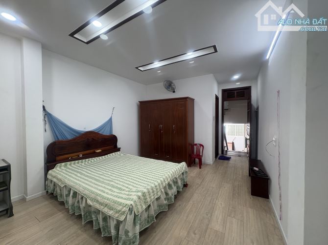 🏡 Nhà mặt tiền Đinh Tiên Hoàng- 6PN + 5WC - 2
