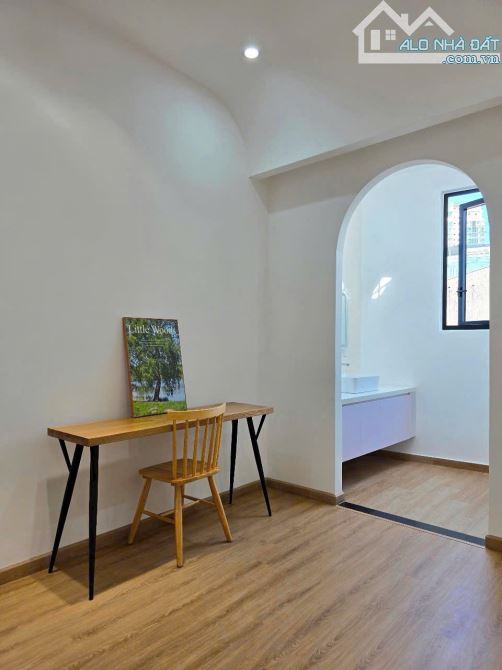 NHÀ 3 TẦNG ĐẸP NHƯ VILLA – VỊ TRÍ TRUNG TÂM QUẬN HẢI CHÂU – GIÁ CHỈ 5.2 TỶ – FULL NỘI THẤT - 2