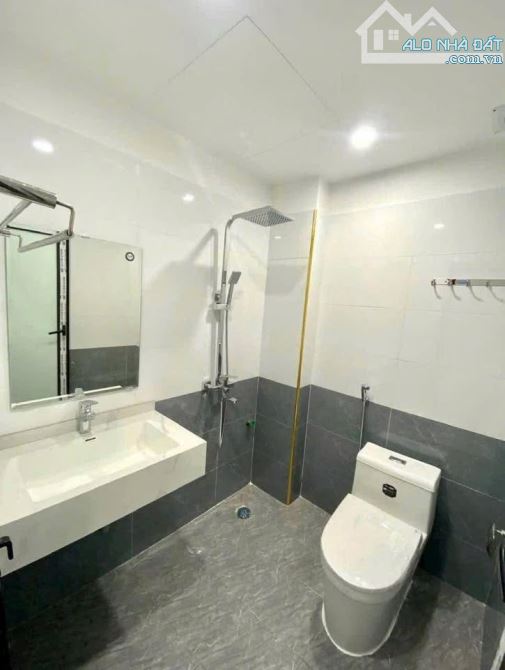 Bán nhà Vũ Tông Phan – Phường Khương Đình, Thanh Xuân – 55m², ô tô vào nhà, giá 12 tỷ - 2