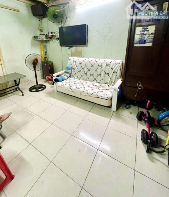 Cần bán NR HXH, Kênh Tân Hoá, Quận Tân Phú, 42m2, giá chỉ 5,68 Tỷ TL - 2