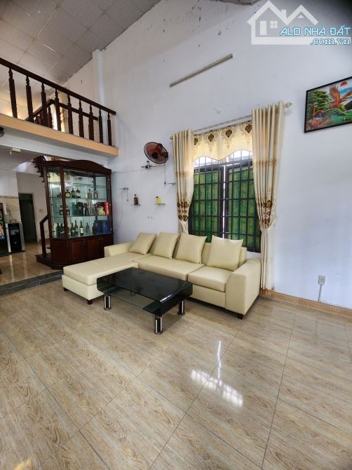 chào bán căn nhà  dương bá cung đường 5,5 m lề 5m - 2