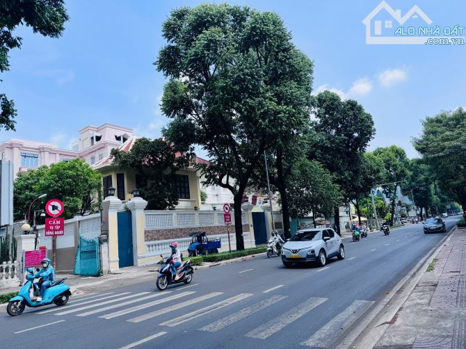 Cho thuê biệt thự GÓC 2MT 212 Võ Thị Sáu, Phường 7,  Quận 3, Hồ Chí Minh - 2