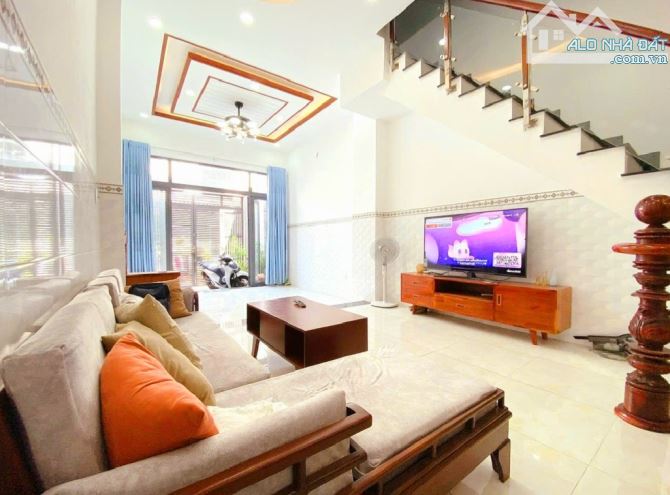 Bán nhà Bùi Tư Toàn 64m2 4 tầng xe hơi đến cửa, sổ đẹp nhích 6 tỷ - 2
