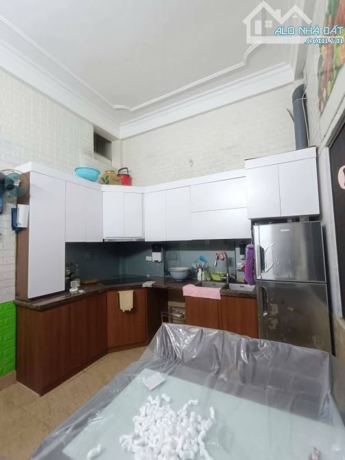 BÁN NHÀ LÊ TRỌNG TẤN, THANH XUÂN. 3 TẦNG DÂN XÂY - PHÂN LÔ QUÂN ĐỘI - Ô TÔ TRÁNH. - 2