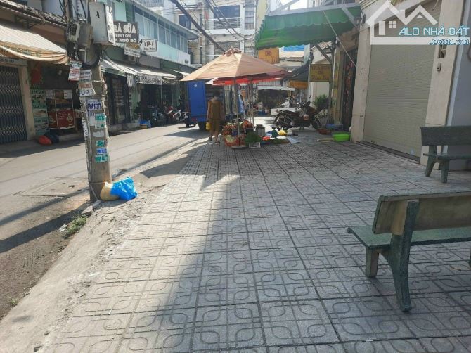 Nhà Nguyễn Văn Lượng - đối diện CityLand, P.17, GV. DT: 4m x 18m nhà cấp 4 - Giá: 7,2ty TL - 2