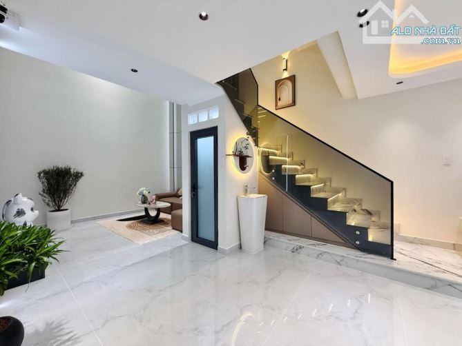 Lên SÓNG NHÀ ĐẸP HẺM XE HƠI 1 TRỤC - 4 TẦNG - NỘI THẤT CAO CẤP Phạm Văn Chiêu phường 13 Gì - 2