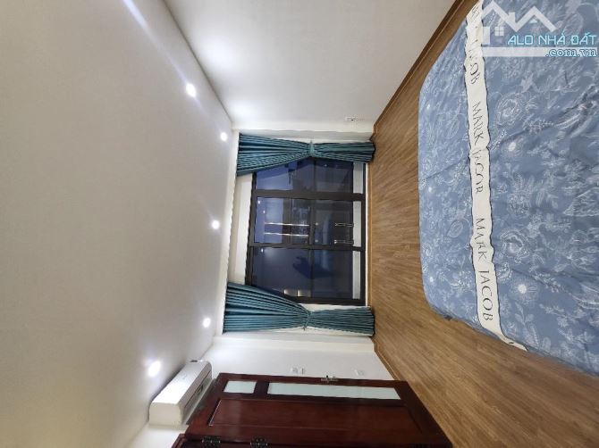 Bán nhà Trương Định, 41m2 5T, nhà mới hiện đại, dân chí cao, gần phố, ở sướng, lô góc, giá - 2