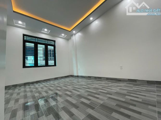 Bán nhà xây mới độc lập ngõ Đình Đông, gần bốt tròn. Diện tích 50m², mặt tiền 5m. - 2