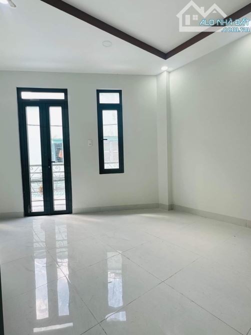 Bán nhanh giá rẻ Nhà HXT 6m thông đường âu cơ P 10 Tân Bình DT khủng 4.3x22 3 Tầng 8.9 Tỷ - 2