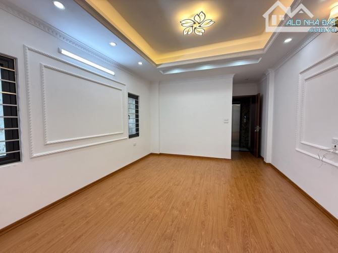 Siêu Phẩm - Phú Diễn - Kinh Doanh - 2 Ô Tô Tránh - Lô Góc - Dân Xây - 60m2 Giá Chỉ 11 tỷ - 2