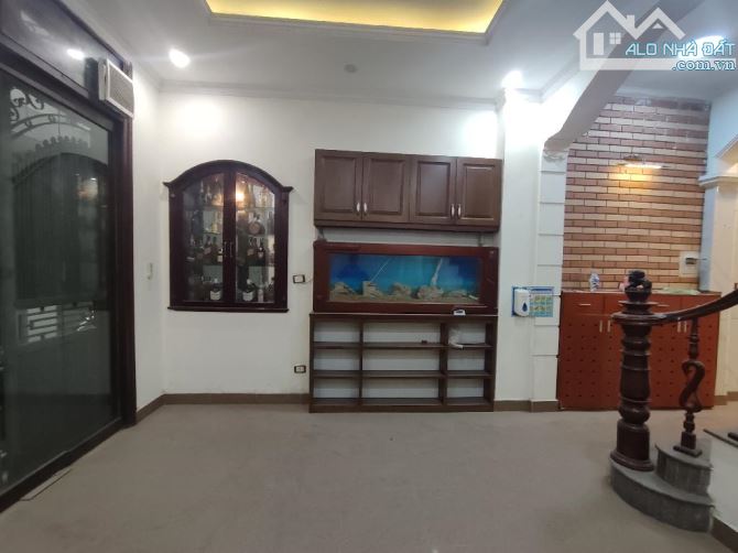 Bán nhà dân xây phố Lò Đúc DT45mx6T MT4,5m ngõ 3 gác tránh cách 2 nhà ra  phố chỉ 10,6 tỷ - 2