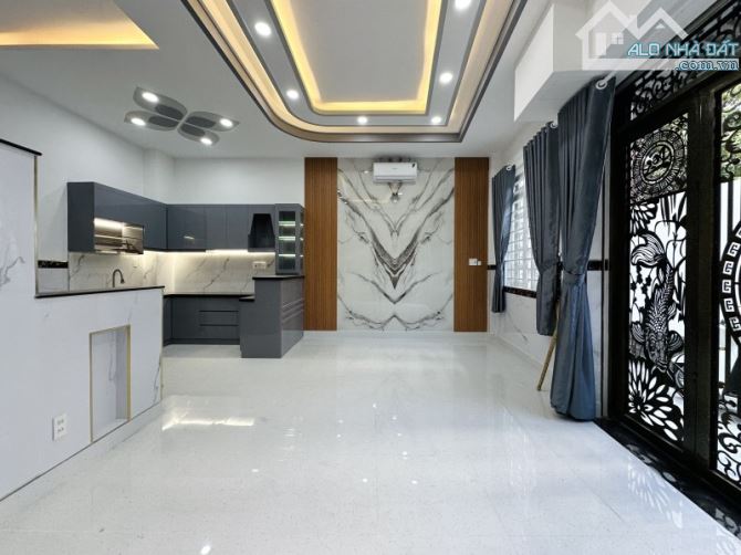 7 TỶ HƠN - NHÀ PHÚ NHUẬN KẾ PHAN XÍCH LONG - KHU AN NINH GẦN HẺM XE HƠI - 40M2 3 LẦU 4PN - 2