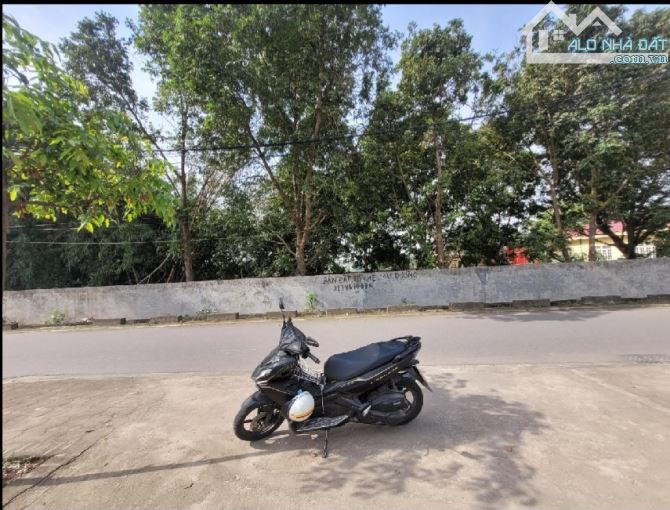 26.8 Tỷ/ 370 M2/ 13 Mt/ Đặng Xá / Gia Lâm/ vỉa Hè Ô tô Chánh - 2