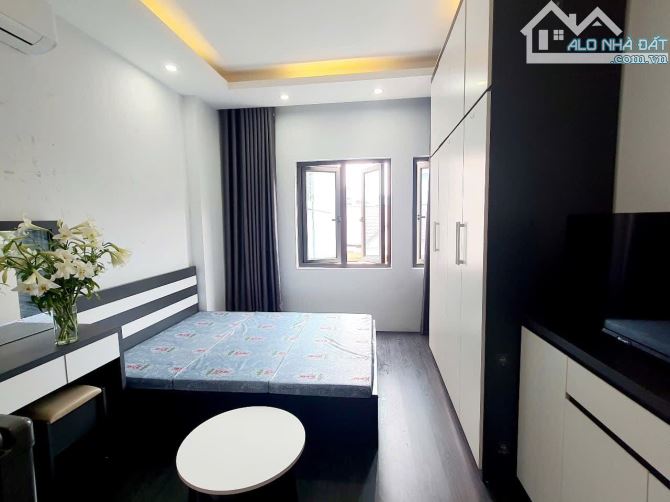 Bán căn hộ DV ngõ 78 Võ Chí Công, DT 61m, 6 tầng mới, MT 5.6m, giá 13 tỷ, cho thuê 45tr/th - 3