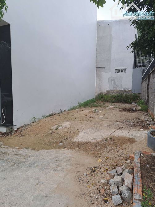 Đất bán-Duy nhất 1lô-đường 10m-dt 4x17m biển 1km- 2/4-Vĩnh hoà-Nha Trang-chỉ 2ty450tr(hót) - 3