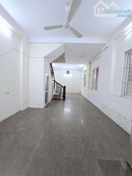 Nhà Đình Thôn 55M2 Lô Góc - Ô tô vào nhà - Kinh doanh - Nhỉnh 7 Tỷ - 3