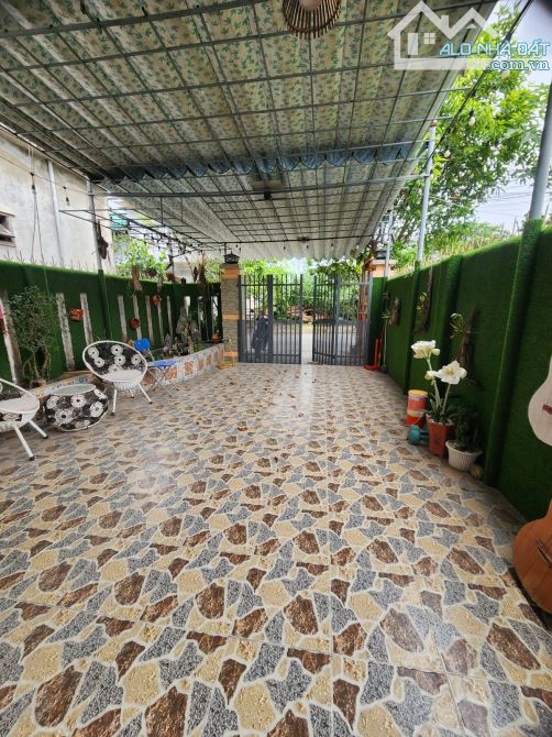 chào bán căn nhà  dương bá cung đường 5,5 m lề 5m - 3