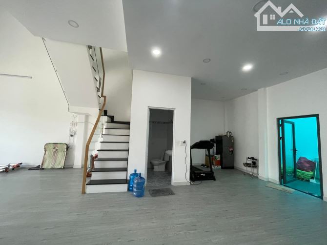 Nhà Cấp 4 + Lững MTKD Đường Trần Văn Giàu , Khu Tên Lửa, 8x16, 17.5 Tỷ , LH : Kim Hữu - 3