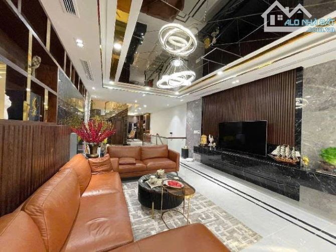 BÁN NHÀ 5 TẦNG MẶT TIỀN ĐƯỜNG - 5 x 22M - TĂNG NHƠN PHÚ A QUẬN 9 - 15.9 TỶ - 3