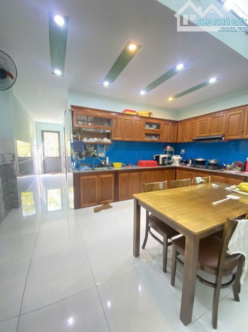 MẶT TIỀN DƯƠNG TRÍ TRẠCH - SƠN TRÀ, SÁT BIỂN - NHÀ 3 TẦNG HIỆN ĐẠI - GIÁ RẺ NHẤT. - 3