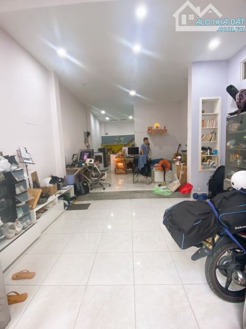 62m2 CHỬ ĐỒNG TỬ, hẻm 3m, ngang hơn 4m, 6ty89 - 3