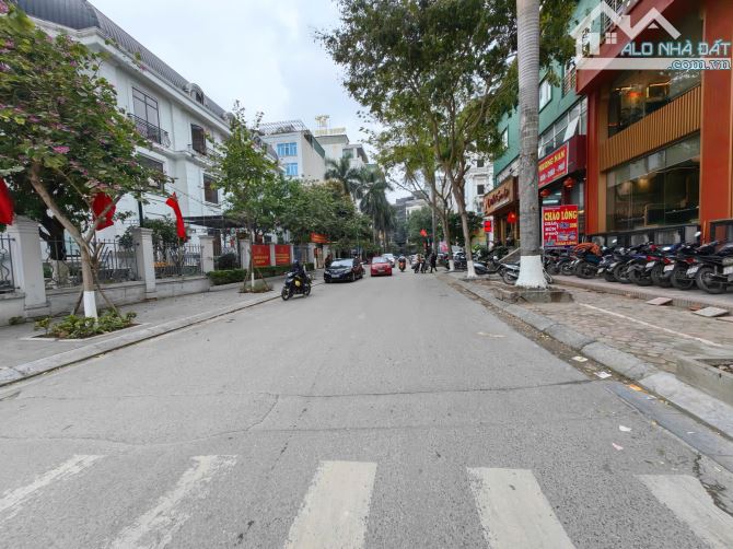 Bán Nhà Phố Trần Thái Tông - Cầu Giấy 141m2 Mặt Tiền 8m, Gara, Vỉa Hè, Kinh Doanh - 105Tỷ - 3