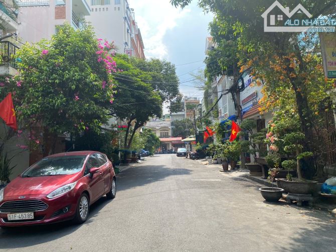 Biệt Thư Mặt Tiền Đường C18 ngay cổng vào nhà ga T3 8x21m Hầm 5 tầng 4x Tỷ nội thất NK - 3