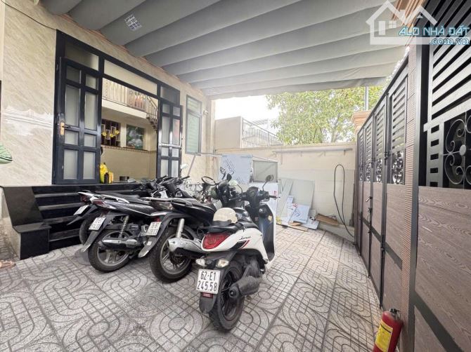 CĂN HỘ DỊCH VỤ 115M2( 6m4x20m) / 5 TẦNG / 15 PHÒNG NGAY CHỢ THỦ ĐỨC - 3