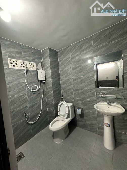 CẦN BÁN DÃY TRỌ ĐANG CÓ NGUỒN THU 12TR/THÁNG 9 PHÒNG TRỌ CỦ CHI GIÁ 790 TRIỆU - 3