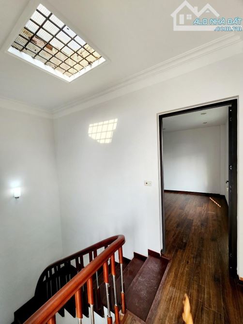 Bán Nhà Thạch Bàn  52m 4 tầng Dân xây chắc nịch 7,18 tỉ - 3
