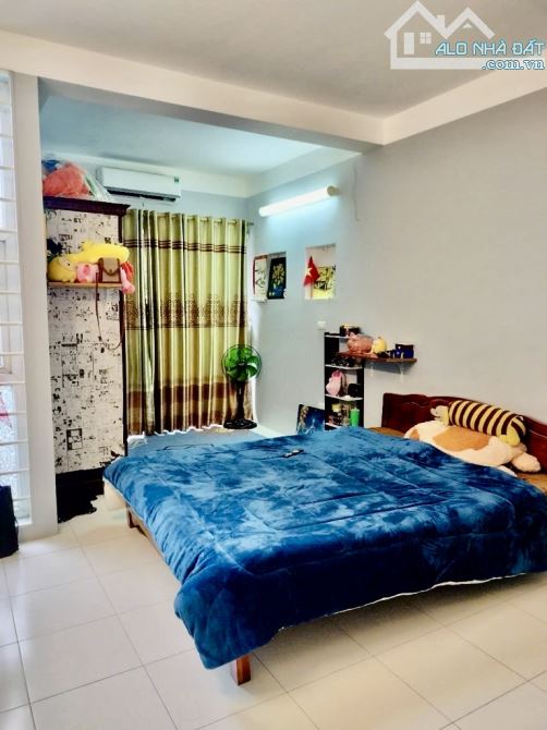 Bán Nhà Quá Hiếm Dân Xây Phố Ngọc Lâm 68m2-Mt 5.6m- chỉ 9 tỷ-LÔ GÓC 3 THOÁNG-GẦN Ô TÔ GẦN - 3