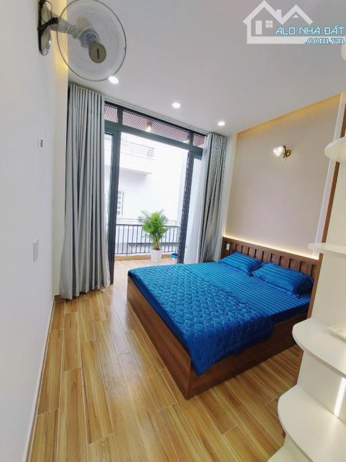 Gò Vấp, giảm 400tr-nhà 44m2, đẹp lung linh-có dòng tiền 160tr/năm-giá còn chì nhỉnh 5.5tỷ - 3