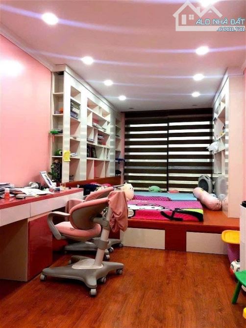 Siêu phẩm nhà đẹp ở ngay Trần Quang Diệu Đống Đa. Sổ A4 60m, 6 tầng MT6m Chỉ 26 tỷ - 4