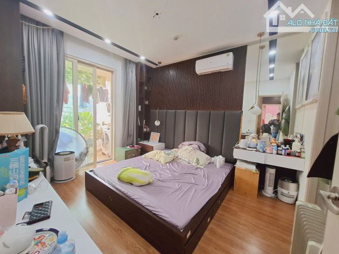 Bán căn chung cư BOOYOUNG Vũ Trọng Khánh- 108m2 - 3 PN - Giá 6,8 tỷ - 4