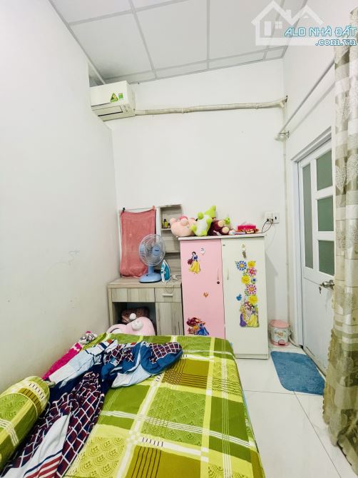BÁN NHÀ HẺM XE TẢI 1 TRỤC DƯƠNG ĐỨC HIỀN, TÂY THẠNH, TÂN PHÚ – 2 TẦNG, 3 PHÒNG NGỦ 5 Tỷ xí - 4