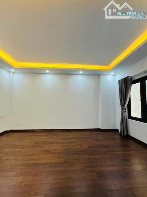 Bán Nhà Hồ Tùng Mậu – Gần Phố, Ngõ Kinh Doanh – Cách Ô tô vài bước – Giá Tốt - 4