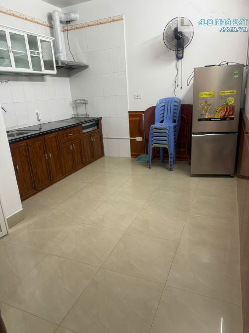 Cần Bán nhà 3 tầng Mặt phố Đoàn Thị Điểm, Tp Hải Dương - 4