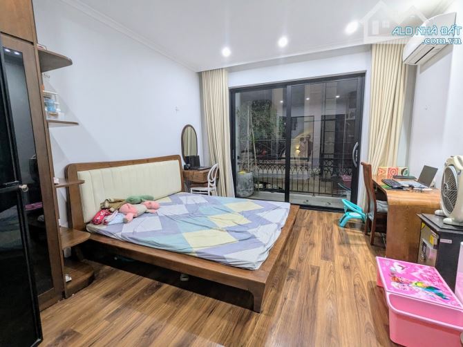 Bán nhà mới bùi xương trạch 35m2*5T, mt4M ô tô vào nhà giá 8,45 tỷ - 4
