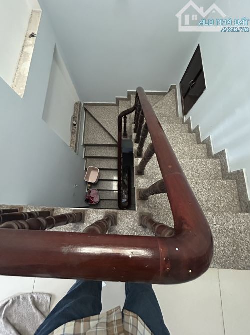 NHÀ RẺ và ĐẸP NHẤT Q2: Căn Góc 2 Mặt Tiền - HXH Lê Văn Thịnh Q2 - Chỉ 5.9 Tỷ! - 4