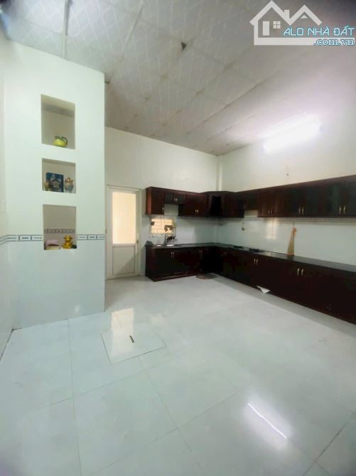 Hàng Hiếm, Bán gấp căn nhà đường Nguyễn Thị Lắng, Củ Chi, 110m2, Sổ hồng, 665 Triệu - 4
