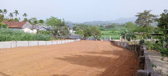 Bán đất vân hòa Ba Vì Hà Nội  DT 693m2 _ 75m2 thổ cư _lô góc 2 mặt đường - 4