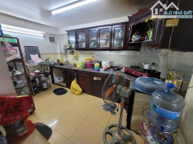 Bán nhà sổ riêng chính chủ gần trường sa, 5 tầng - 4