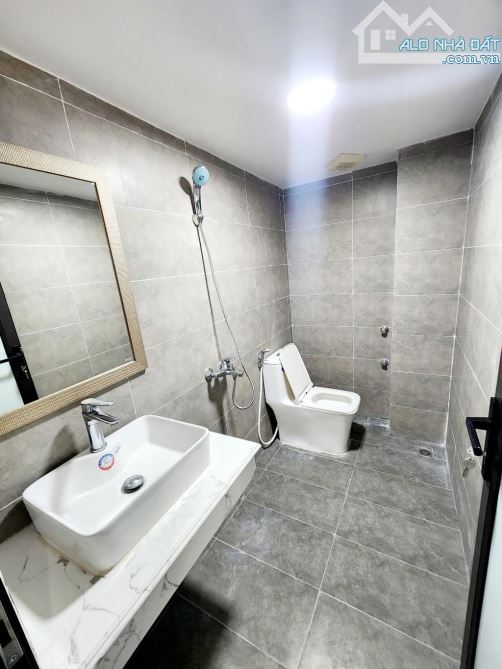 Bán Nhà Thạch Bàn  52m 4 tầng Dân xây chắc nịch 7,18 tỉ - 4