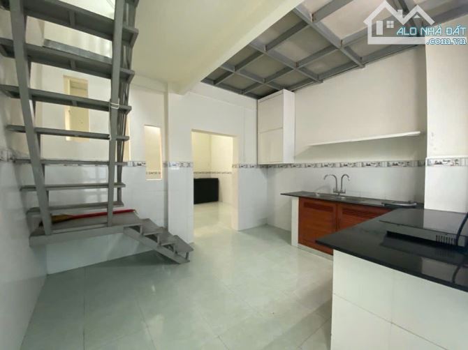 Bán nhà triệt lửng - Hẻm xe hơi - Bình Thọ - 88m2 - 6 tỷ xíu - 4
