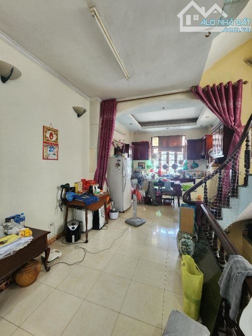 DƯƠNG VĂN BÉ - Ô TÔ ĐỖ CỬA - LÔ GÓC 3 THOÁNG - 45M2 - 12,5 TỶ - 4
