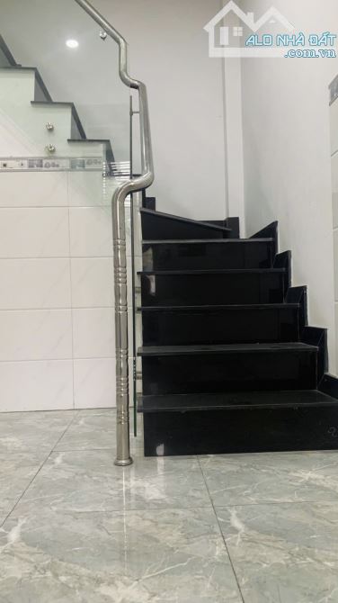 Căn duy nhất: gần ngay chợ và UBND Phường Hiệp Bình Phước, Thủ Đức. 2,45tỷ / 35m2 / 2 tầng - 5